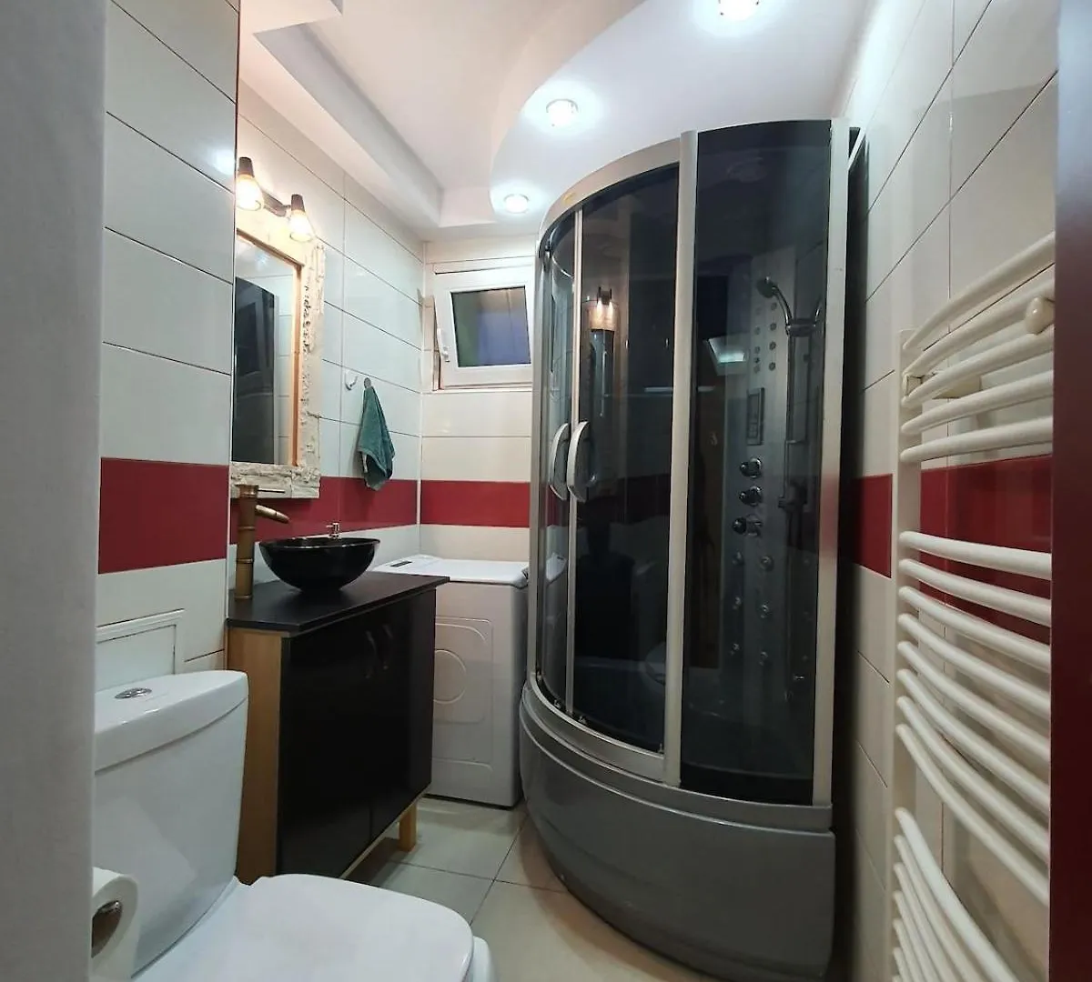 Apartamento 2 Rooms Condo In City Center Bucareste
